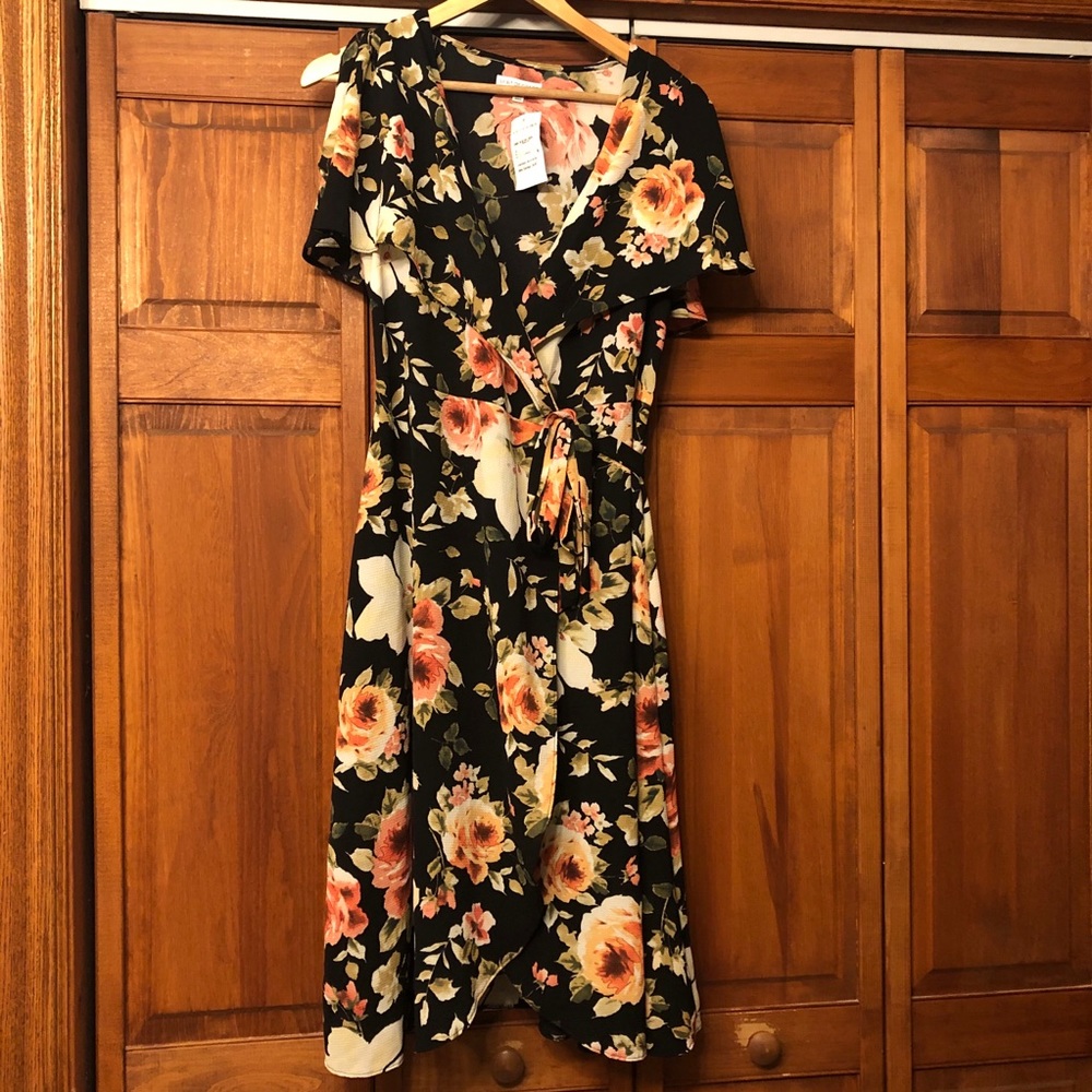 Black & floral wrap dress - perfect for Spring!